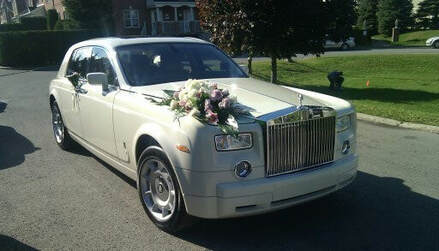 Rolls-royce phantom wedding limo